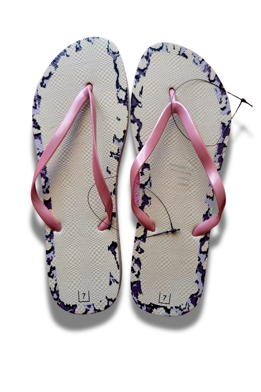 Gymrat Women's Quick-Dry Leopard Beach Flip Flops - Non-Slip (Leopard Border)