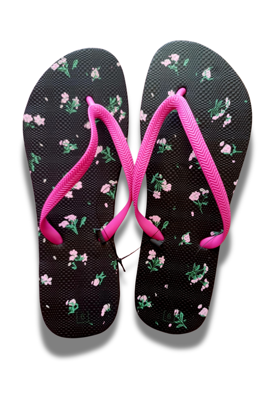 Gymrat Women's Quick-Dry Black Floral Beach Flip Flops - Non-Slip (Floral)